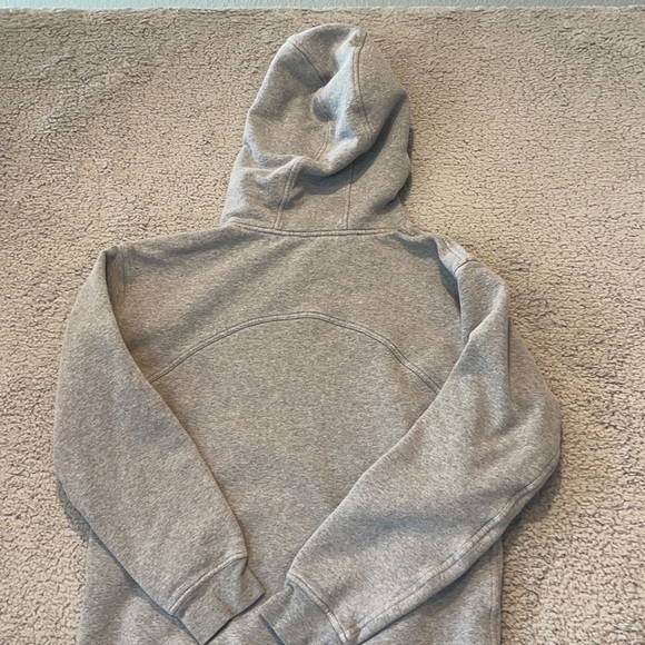 Lululemon All Yours Hoodie
Heathered Core Medium Grey size 6 - Picture 7 of 9